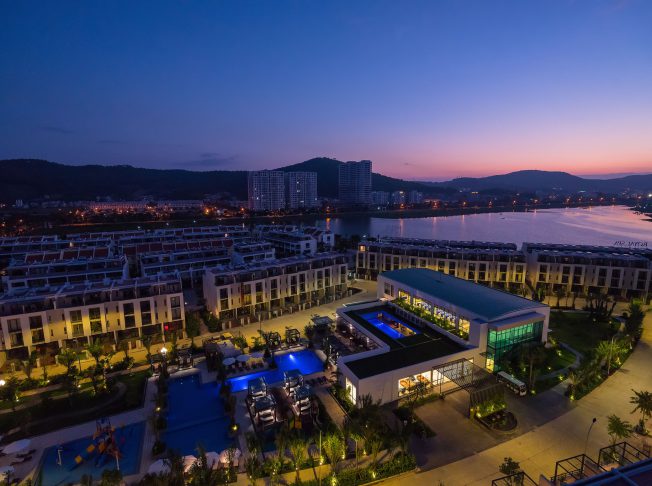 Royal Lotus Hạ Long Resort & Villa
