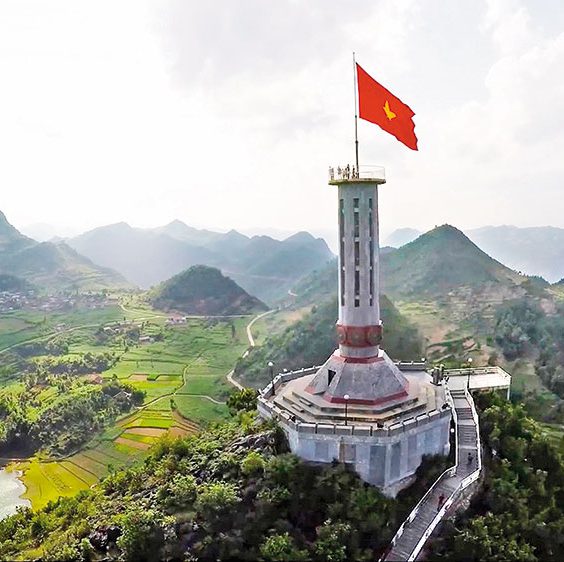 cột cờ lũng cú hà giang