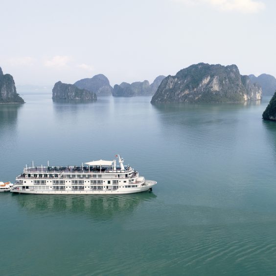 Grand Paradise Cruise Lan Ha Bay 3